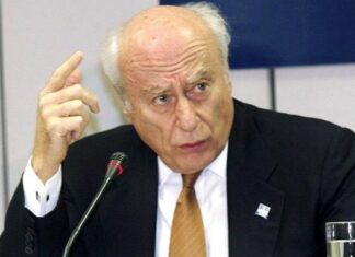 Έφυγε από τη ζωή ο επίτιμος πρόεδρος της Alpha Bank Γιάννης Κωστόπουλος