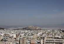 ΥΠΠΟΑ: Αυτοψία στα υπό εξέλιξη έργα αποκατάστασης ιστορικών κτιρίων στην Πλάκα