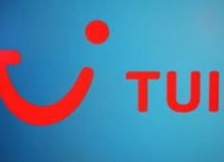 Ο TUI ενδέχεται να αλλάξει προορισμούς – Aκόμη και μετά τα Χριστούγεννα στην Ελλάδα
