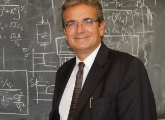 Με το Μετάλλιο «Horace Mann» τιμήθηκε ο καθηγητής Αεροναυπηγικής και Μηχανολογίας του Caltech Άρης Ροζάκης