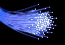 Σημαντικές επιδόσεις της Ελλάδας σε επενδύσεις και έργα οπτικών ινών