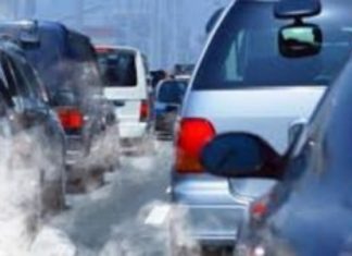 Αυτοκίνητο: Το περίβλημα και τα άλλα εξαρτήματα των μπαταριών αποσυντίθενται μετά από 100 χρόνια