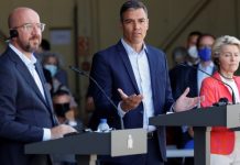 Φον ντερ Λάιεν: Έκκληση προς όλες τις χώρες να υποδεχθούν πρόσφυγες από το Αφγανιστάν