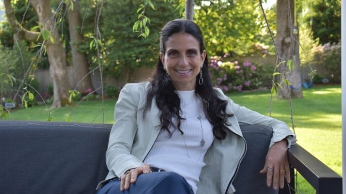 Μαρίνα Χατζοπούλου