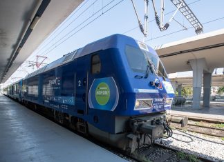 ΕΕ – Ξεκινούν οι αιτήσεις: 60.000 κάρτες σιδηροδρομικών μετακινήσεων σε νέους 18 ως 20 χρονών