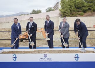 Ο πρωθυπουργός εγκαινίασε το data center της Lamda Hellix στο Κορωπί