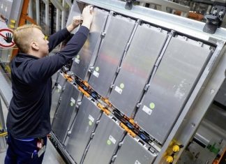 Βιώσιμες, ανθεκτικές και πιο αποδοτικές μπαταρίες στην ΕΕ