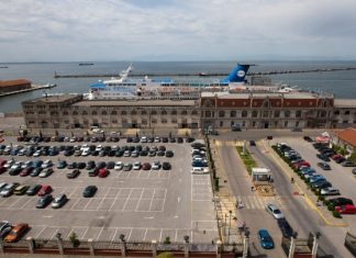 Θεσσαλονίκη: Με πληρότητα 60% απέπλευσε από το λιμάνι της πόλης το πρώτο δρομολόγιο της φετινής σεζόν για τις Σποράδες