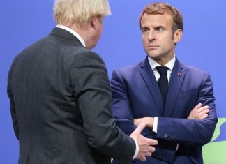 COP26: Ο Μακρόν καλεί τις χώρες που “εκπέμπουν τις μεγαλύτερες ποσότητες” CO2 να ενισχύσουν τους στόχους τους