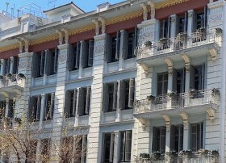 Στο σφυρί διατηρητέο κτήριο στην Τσιμισκή