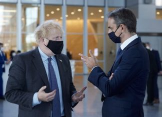 Το απόγευμα η συνάντηση Μητσοτάκη – Τζόνσον στο Λονδίνο