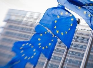 Ευρωζώνη: Η οικονομική ανάκαμψη επιβραδύνθηκε τον Δεκέμβριο