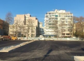 Ζέρβας: Η Πλατεία Ελευθερίας θα γίνει πάρκο. Προσωρινή η μετατροπή σε χώρο στάθμευσης