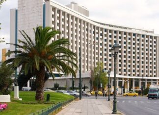 Ξενοδοχείο, επώνυμες κατοικίες, εστιατόρια, καταστήματα και χώροι ψυχαγωγίας στο πρώην Hilton, νυν The Ilisian