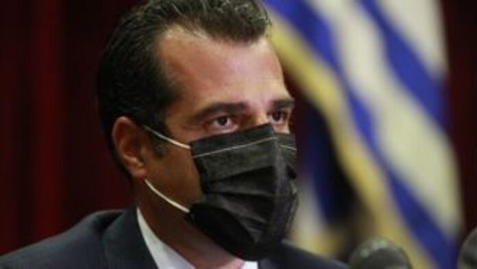 Θάνος Πλεύρης