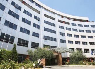 Εναρμόνιση στα διεθνή στάνταρ των ορίων έκθεσης στην ηλεκτρομαγνητική ακτινοβολία με ρύθμιση σε νομοσχέδιο του υπουργείου Ψηφιακής Διακυβέρνησης