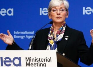 ΔΟΕ: Απόφαση-ορόσημο για το πετρέλαιο – Αποδεσμεύουν από τα αποθέματά τους οι χώρες