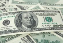 Σε υψηλό επίπεδο 20ετίας η ισοτιμία του δολαρίου