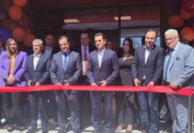 Οι αδελφοί Σαράντη με το νέο τους απόκτημα τα αναψυκτικά Κλιαφα – Στα 18 εκατ. ευρώ η νέα βιομηχανική μονάδα