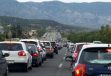 Πρόστιμα έως 2.000 ευρώ για απλήρωτα τέλη, ΚΤΕΟ και ανασφάλιστα ΙΧ κάθε εξάμηνο: πώς θα εντοπίζονται οι παραβάτες