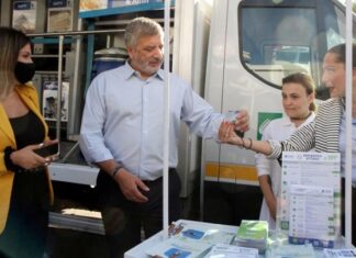 Πολίτες και παραγωγοί στις Λαϊκές Αγορές της Αττικής «αγκάλιασαν» την Ανακύκλωση