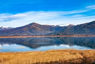 Πρέσπες: Υπογράφτηκαν οι πρώτες δεσμεύσεις για την ορθή διαχείριση των νερών στα λιμναία οικοσυστήματα από τις τρεις χώρες