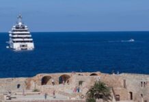 Πρωτοβουλία για εκπτώσεις στα ακτοπλοϊκά εισιτήρια των αναπληρωτών εκπαιδευτικών