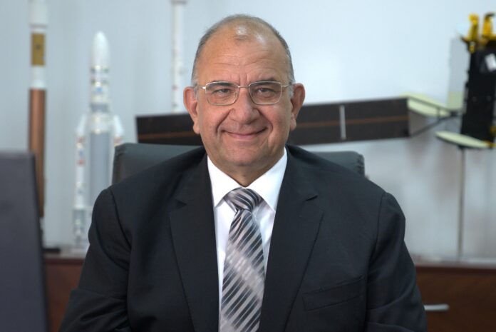 A492E880-44D8-4095-BB29-45285CBB46EE