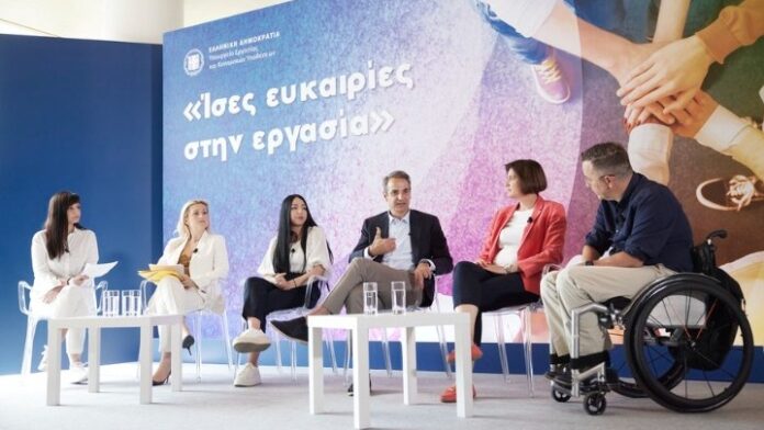 w14-160817FXnztBbXoAAaDZy