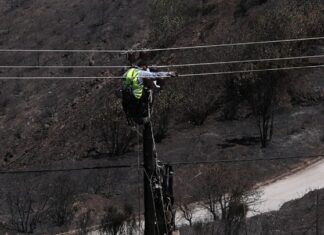 ΔΕΔΔΗΕ: Εργασίες για την αποκατάσταση των ζημιών στη Βόρειοανατολική Αττική και στην περιοχή των Μεγάρων