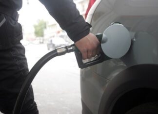 Fuel Pass 2: Ανοίγει τη Δευτέρα η πλατφόρμα για τις νέες αιτήσεις-Τα ποσά και οι προθεσμίες