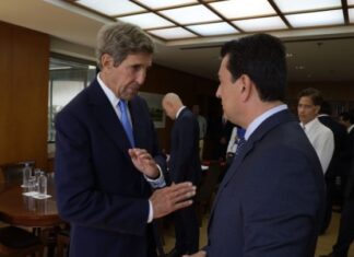 Η ενεργειακή και περιβαλλοντική συνεργασία Ελλάδας-ΗΠΑ στο επίκεντρο της συνάντησης Σκρέκα- Κέρι