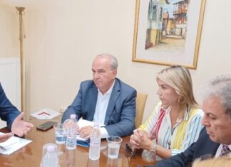 Για τον αναπτυξιακό νόμο συναντήθηκε με τους επιχειρηματίες των Γρεβενών ο αν. υπουργός Ανάπτυξης Νίκος Παπαθανάσης