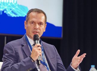 Μάνος Μανουσάκης: Επιτάχυνση των ενεργειακών επενδύσεων, παρά τις δύσκολες συνθήκες στην αγορά