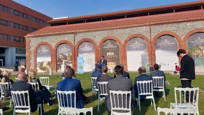 κτίριο ανακαίνιση - φωταέριο