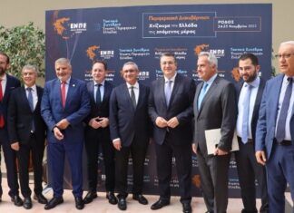 Μεγαλύτερο ρόλο στην ανάπτυξη της χώρας προς όφελος όλων των πολιτών ζητούν οι περιφερειάρχες