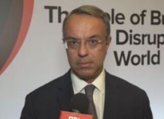 Ανοιχτό ενδεχόμενο για πρόσθετα μέτρα αντιμετώπισης της φτώχειας άφησε ο Χρ. Σταϊκούρας