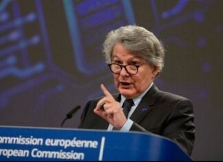 Τ. Μπρετόν: Οι νέοι δημοσιονομικοί κανόνες πρέπει να ευνοούν τις χώρες που επενδύουν στη μείωση εκπομπών CO2