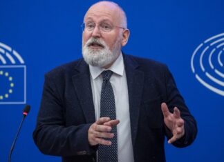 Η ΕΕ είναι έτοιμη να αυξήσει τις δεσμεύσεις της σχετικά με το κλίμα