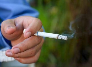 «Μικρές Πράξεις, Μεγάλα Εγκλήματα» – Επέκταση της πρωτοβουλίας για τα αποτσίγαρα στη Νάξο