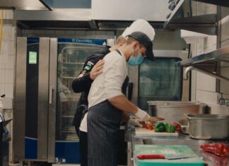 WWF: Το Hotel Kithen προβάλλεται σε σειρά του BBC StoryWorks Commercial Production