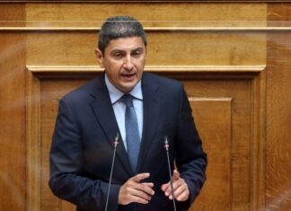Αυγενάκης: Ζωτικής σημασίας για την Ελλάδα η αλιεία μικρής κλίμακας – Άμεση αντιμετώπιση του προβλήματος που προκαλούν τα ψάρια λαγοκέφαλος και λεοντόψαρο