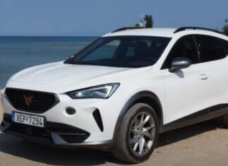 Το ελληνικό κοινό στράφηκε στην αγορά υβριδικών αυτοκινήτων τον προηγούμενο Νοέμβριο