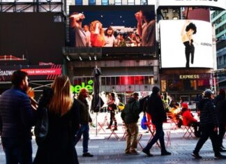 Σε Νέα Υόρκη και Λονδίνο «ταξίδεψε» η Αθήνα μέσω της νέας τουριστικής καμπάνιας του δήμου Αθηναίων