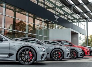 Η Bentley παρέδωσε τα περισσότερα αυτοκίνητα στην ιστορία της το 2022