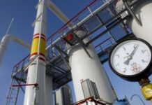 Οι υπουργοί Ενέργειας της ΕΕ συζητούν την πλήρη απαγόρευση εισαγωγών φυσικού αερίου και πετρελαίου από τη Ρωσία