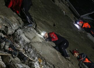 Νέος σεισμός 5,6 βαθμών στην Τουρκία- 4.365 νεκροί σε Τουρκία και Συρία από τα 7,8 Ρίχτερ