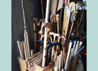 Ξύλινα προϊόντα οικιακής χρήσης με τα χέρια κατασκευάζει εργαστήριο στα Τρίκαλα (εικόνα)