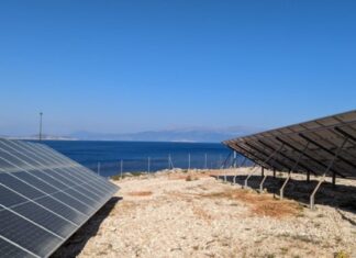 Τη δική τους ενέργεια παράγουν οι κάτοικοι της Χάλκης και μηδενίζουν τους λογαριασμούς ρεύματος