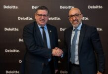 «Συμμαχία» ΟΠΑ και Deloitte – Τι περιλαμβάνει και πως θα βοηθήσει τη δημόσια εκπαίδευση